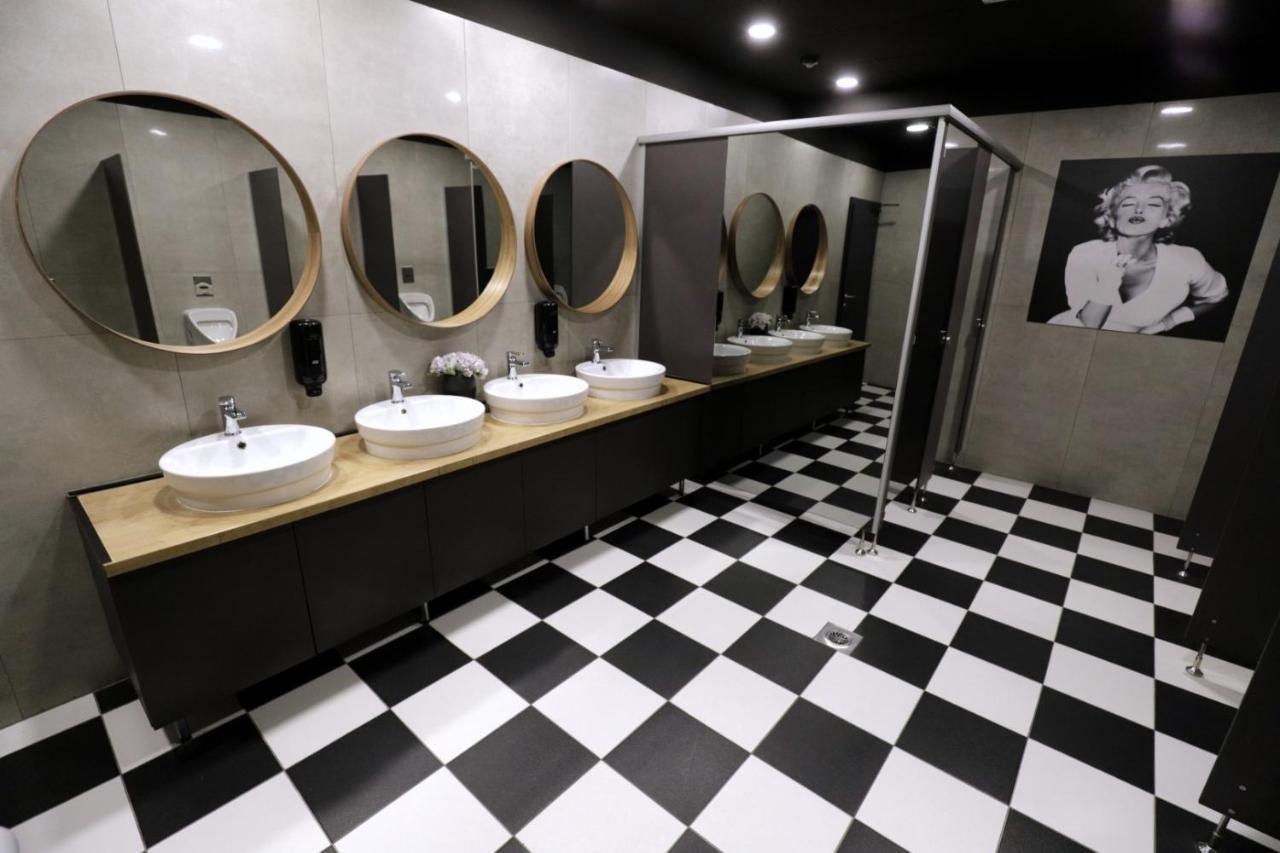 Apartments & Rooms Krizevci Экстерьер фото