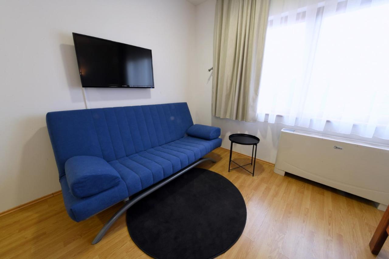 Apartments & Rooms Krizevci Экстерьер фото