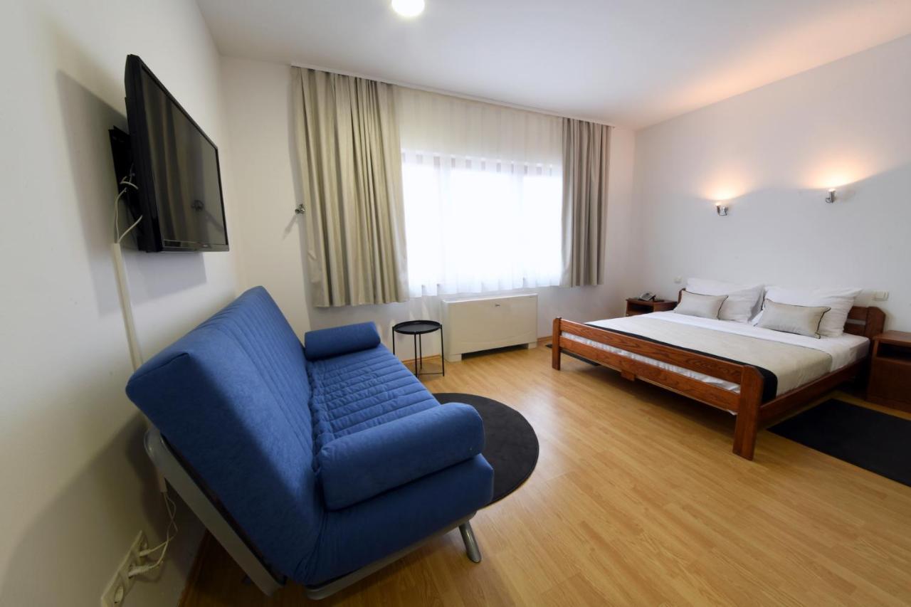 Apartments & Rooms Krizevci Экстерьер фото